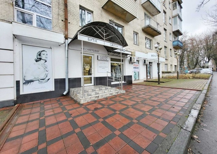 Оренда Комерція ТОП Локація- Центр ! - фото 1