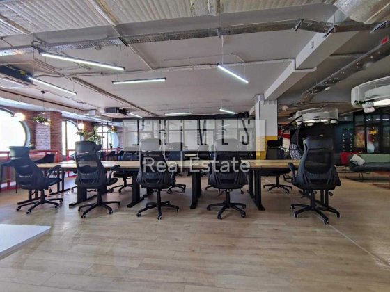 Оренда офісу з ремонтом та меблями, вул. Волинська, Чоколівка Киев