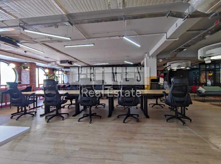 Оренда офісу з ремонтом та меблями, вул. Волинська, Чоколівка - фото 1