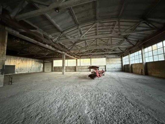 Оренда приміщення 1600 м.кв, як виробництво так і логістика (склад) Винница