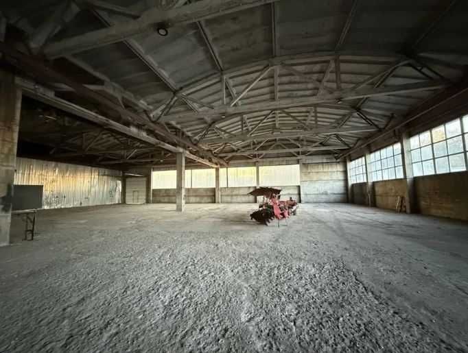 Оренда приміщення 1600 м.кв, як виробництво так і логістика (склад) - фото 1