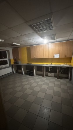 Сдается в пять этажей дом как хостел или другое направление - фото 1