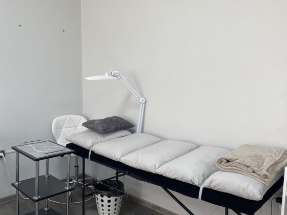 Оренда кушетки для бʼюті майстрів Чернівці