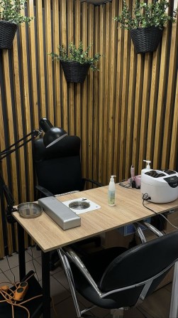 Здам в оренду місце для манікюру - фото 1