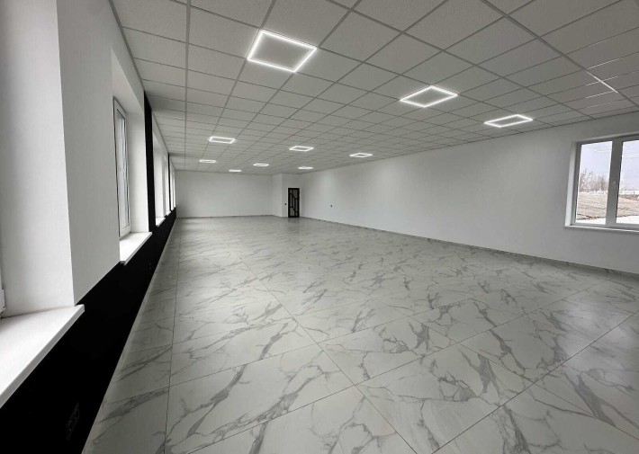 Здається в довгострокову оренду комерційне приміщення - фото 1