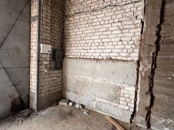 Здається приміщення 55м2 під склад (або виробництво) с лиц прикурсоры