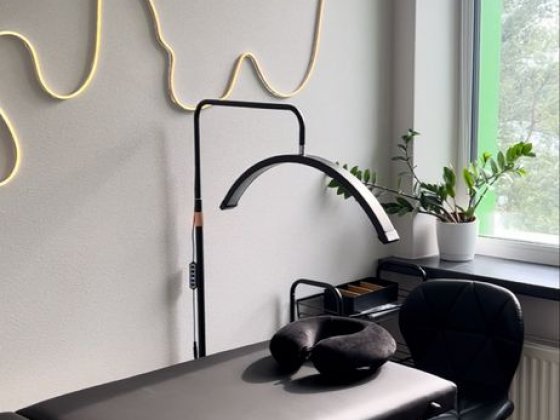 Оренда робочого місця для бровіста/лешмейкера. ОБОЛОНЬ Київ