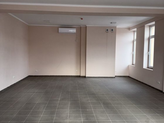 Здається в оренду комерційне приміщення Чернівці