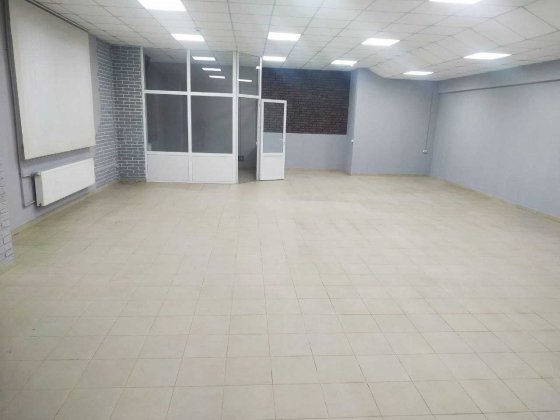 Офіс в центрі з автономним опаленням Черкаси