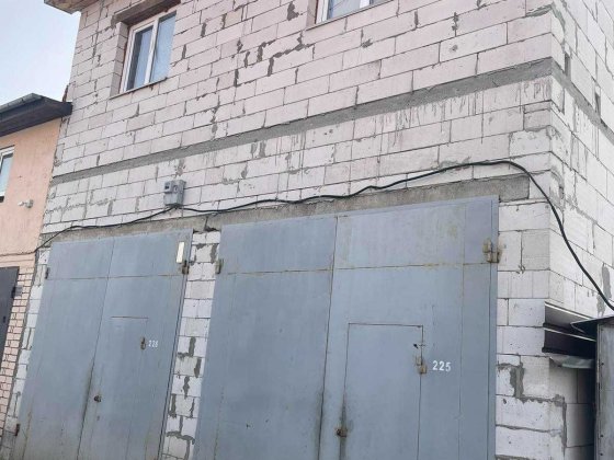 Сдам  ГК Барвінок приміщення вільного призначення (гараж)