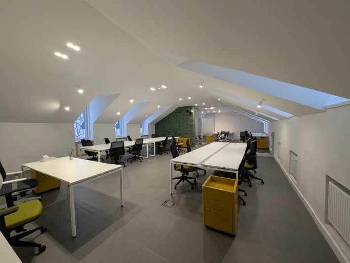 Без %. Опенспейс офіс з меблями. 300м. Центр. М. Університет. Тераса. - фото 1