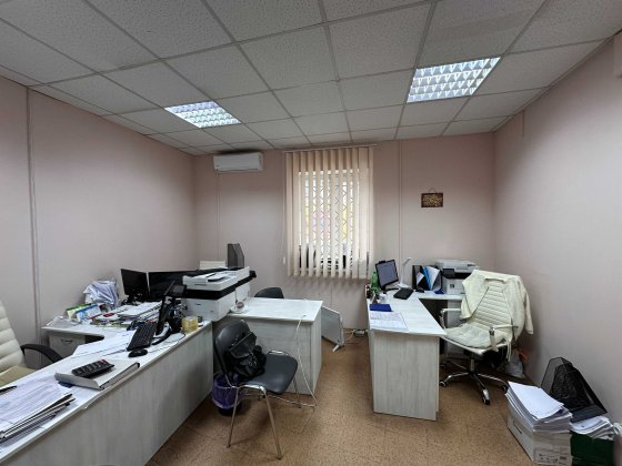 Оренда офісу 1 поверх з окремим входом поруч з палацом дітей та юнацтв Винница