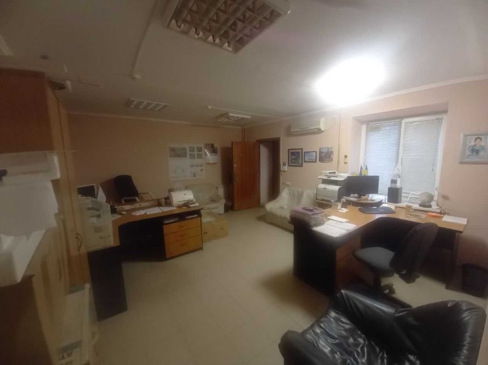 Офис\магазин\услуги Левый берег - фото 1