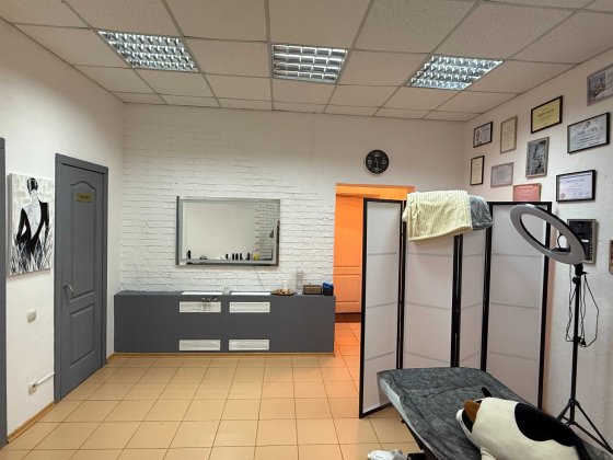 Сдам помещение в центре отдельно стоящем здании Дніпро