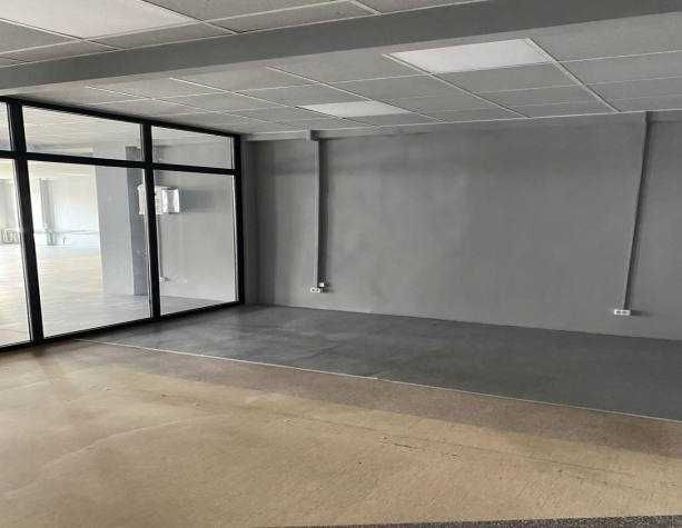 Здам офіс в Дніпрі з ПАРКОВКОЮ - фото 1