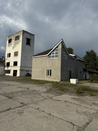 Здам промислову базу під будь-який вид діяльності, вул. М.Залізняка - фото 1