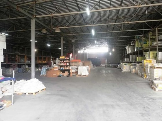 Оренда складу з рампою та закритою територією у Вінниці Винница