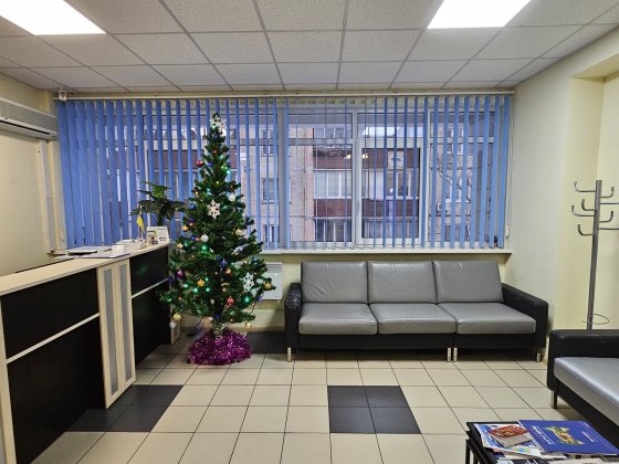 Сдаётся помещение 380 кв.м под клинику, салон по ул. Радужной (Перова) Київ