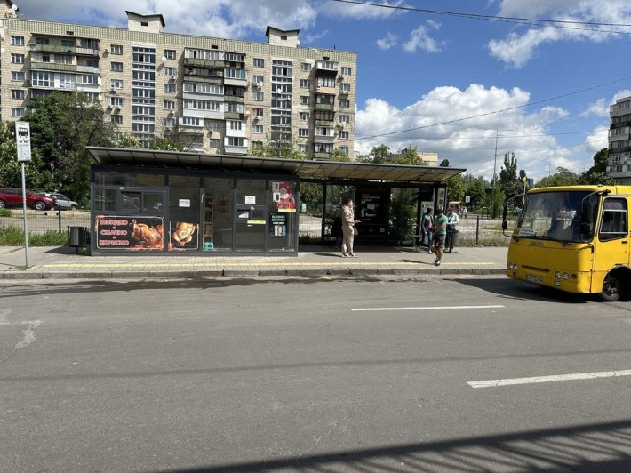 Аренда остановочного комплекса / киоска Ул. Братиславсĸая 26 - фото 1