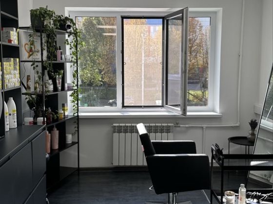 Аренда рабочего места для парикмахера (свет есть всегда)