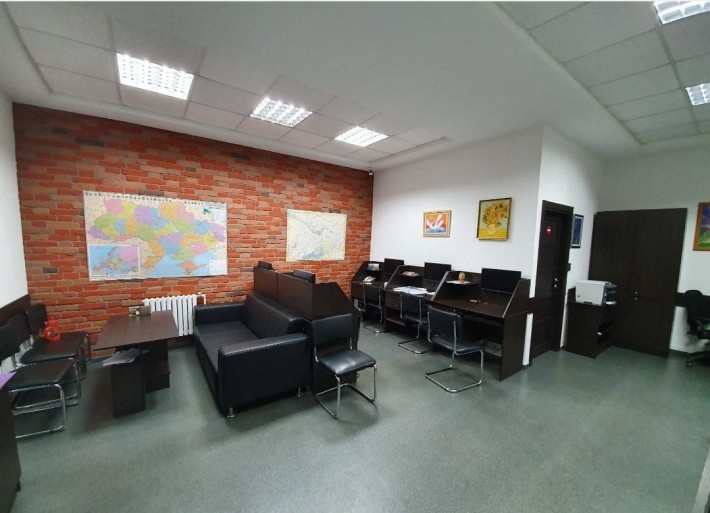 Сдам офис в аренду на ул.Королевы Элизаветы ІІ - фото 1