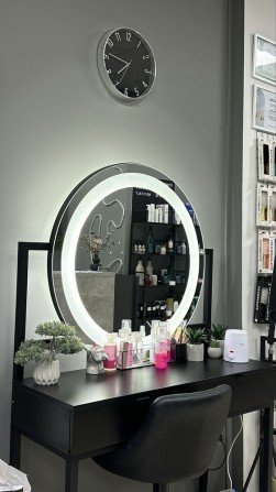 Здается стіл бровіста - фото 1