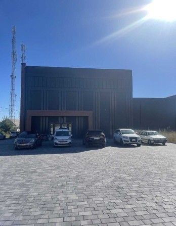 Здається комерційне приміщення в районі Академічного - фото 1