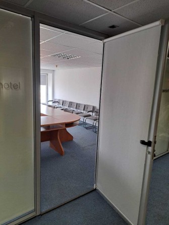 Оренда приміщення 30 кв.м під офіс або ко-воркінг - фото 1