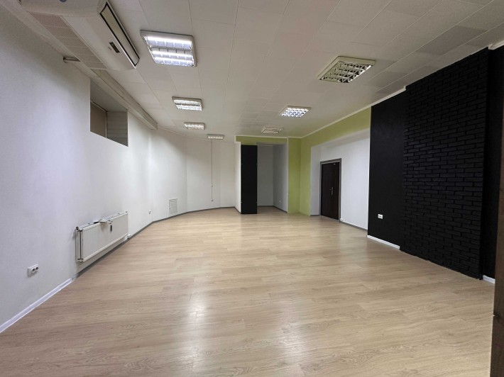 Оренда приміщення вільного призначення поруч з Палац дітей та юнацтва - фото 1