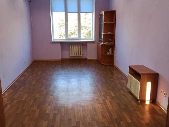 сдається офісне приміщення по пр Металургів