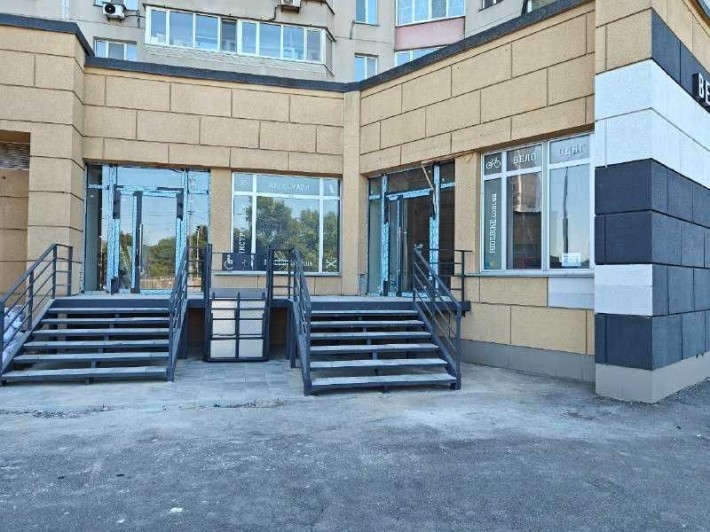 Оренда комерційного приміщення під клініку, медичний центр,лабораторію - фото 1