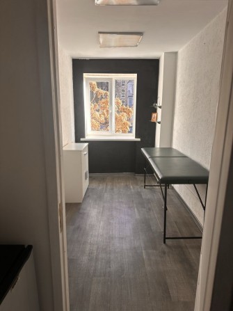 Здам кабінет на перехресті Перемоги та Лермонтова - фото 1