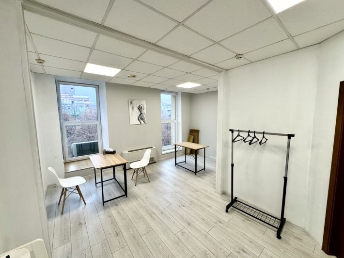 Сдам панорамный офис Центр Барикадная Яворницкого Екатеринославский - фото 1