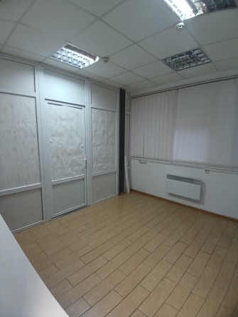 Оренда приміщення 12 м2, Київ, вул. Руденка, 6а - фото 1