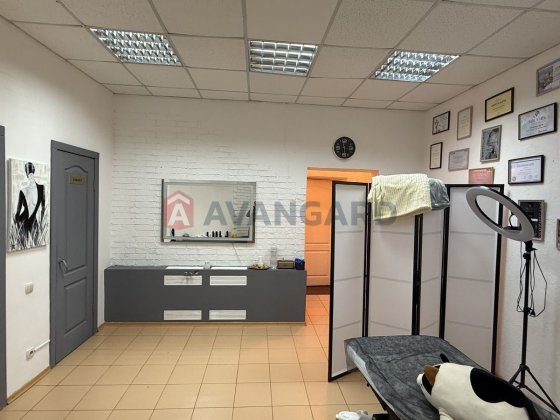 Сдам помещение в центре отдельно стоящем здании Дніпро