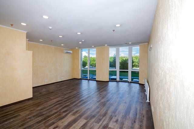 Оренда фасадного офісу 44 м2, н/ф, Без %, пр. Соборності 30А - фото 1