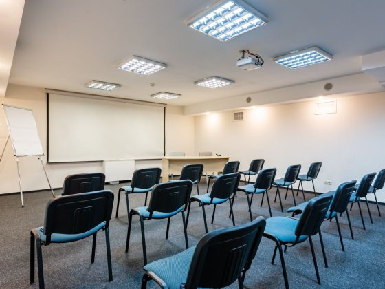 Аренда конференц-зала (80-100чел.), почасово. м.Бориспольская Київ