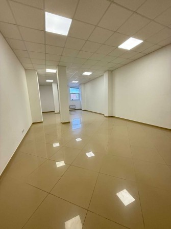 Оренда комерційного приміщення 64 м2 біля Будинку Торгівлі - фото 1