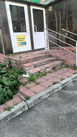 Оренда комерційного приміщення (9842) - фото 1