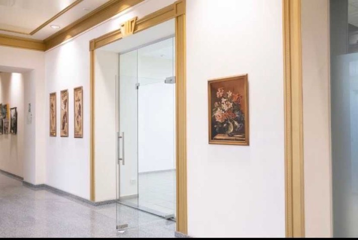 83,9 м2. ОФИС в центре, Чкалова, 35. - фото 1