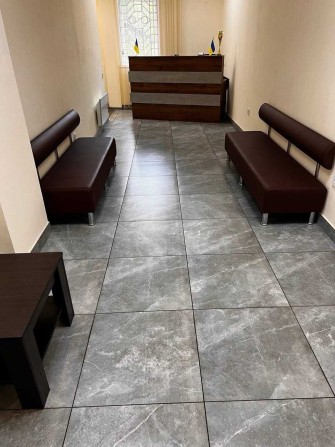 Сдам затишний офіс у центрі міста - фото 1