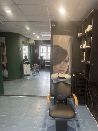 Аренда кресла и кабинета парикмахеру ,косметологу,бровисту, визаж …. - фото 1