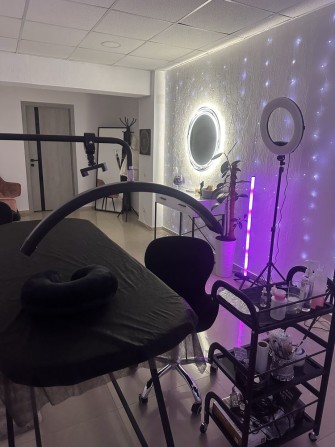 АРЕНДА КУШЕТКИ!ЦЕНТР!ПОСТІЙНЕ СВІТЛО бровісту,віжажисту,кабінету,центр - фото 1