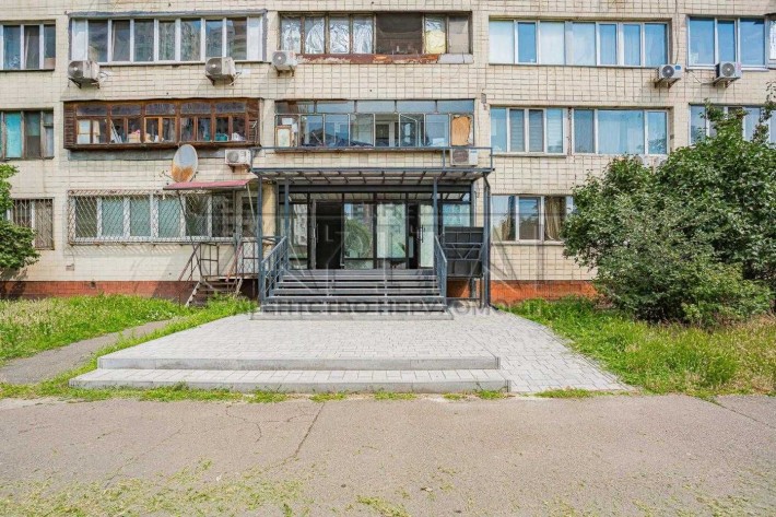Оренда приміщення, пр-т Валерія Лобановського, Голосіївський р-н - фото 1