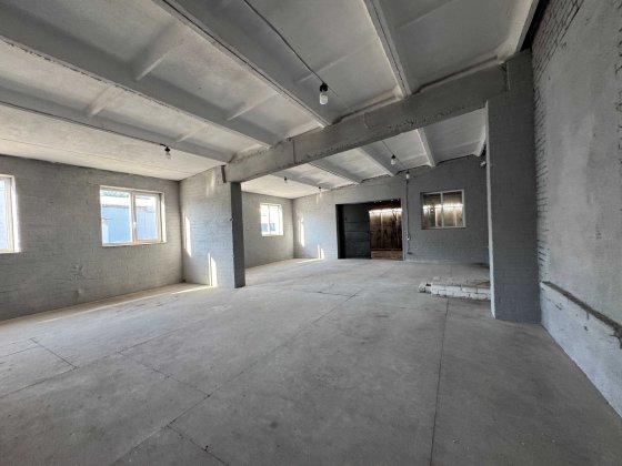 Приміщення під склад/виробництво по вул. Чигиринська Черкаси