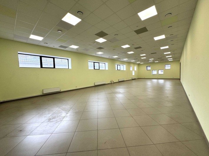 Приміщення в центрі - фото 1