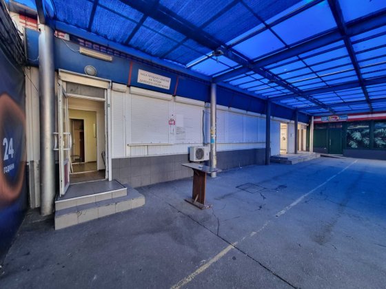 Оренда офісу 150 м² — вул. Вербова 21, м. Почайна