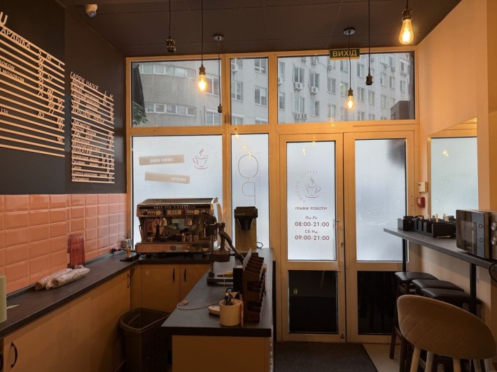 Оренда приміщення під кавʼярню чи інший бізнес - фото 1