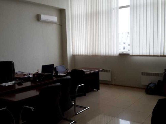 Офис 131 м. кв. свой, без комиссий.