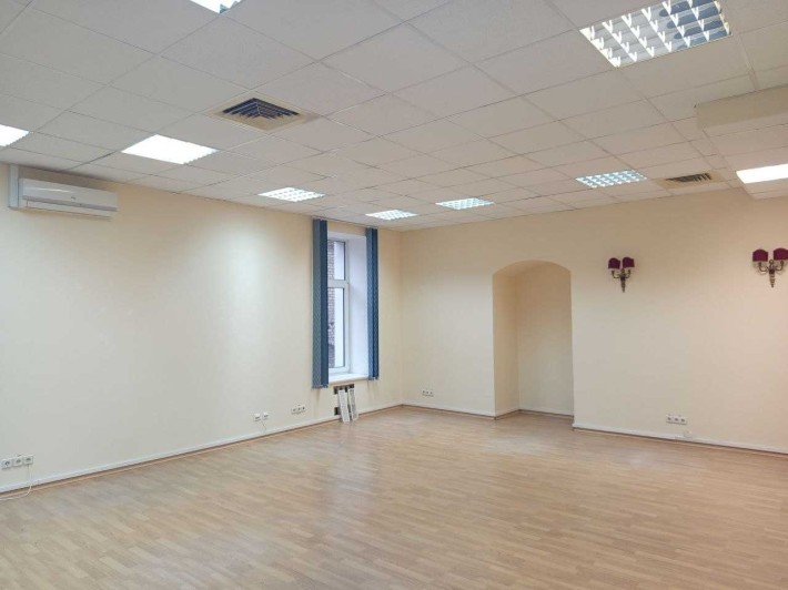 Оренда офісів 479 м2 м. Київ Шевченківський район БЕЗ КОМІСІЇ!!! - фото 1